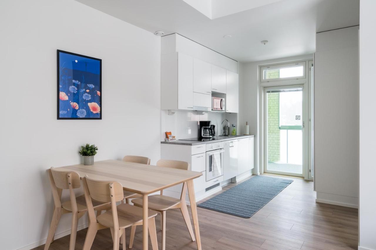 Hiisi Homes Jaervenpaeae 外观 照片